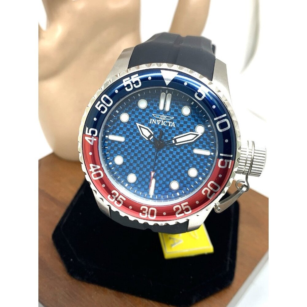 Invicta Mens Watch 35658 Pro Diver Quartz Blue Dial Pepsi Bezel Rubber Band 50mm